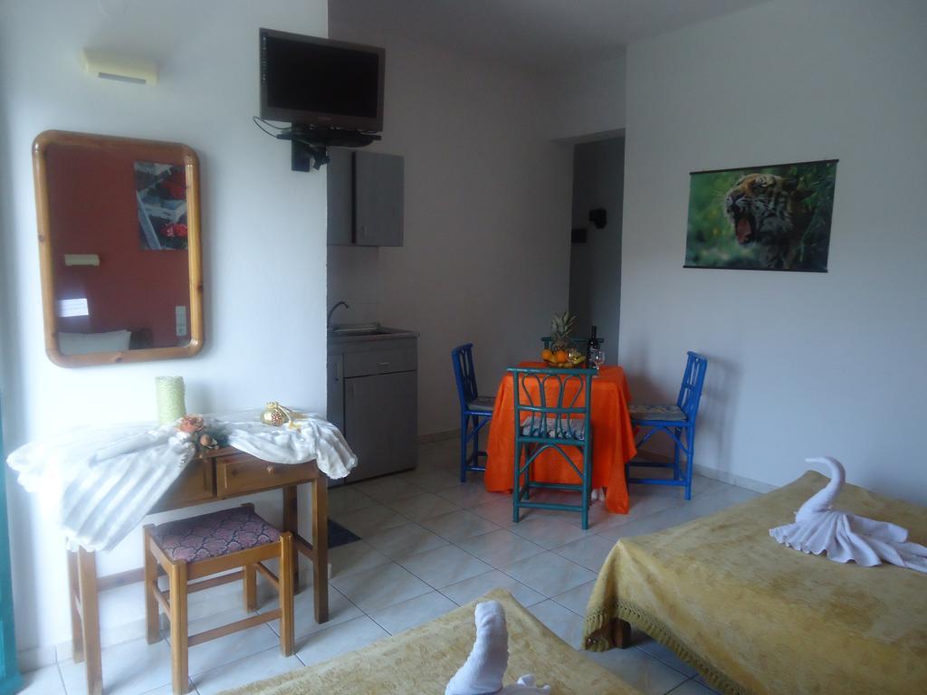 Amoudara Lasithiou Saloustros Apartments חדר תמונה